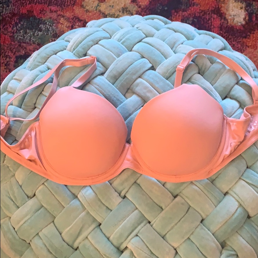 Nwot. Vs Pink Bra.